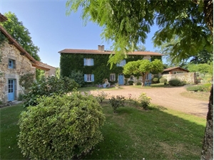 manoir à la vente -   24360  BUSSEROLLES, surface 271 m2 vente manoir - UBI474091439